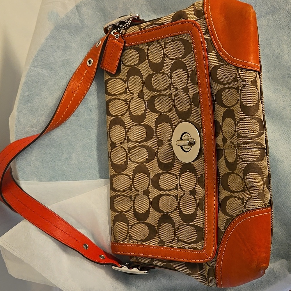 Coach Tan with Red Leather Trim, Y2K, Adjustable Strap Purse - Picture 16 of 17